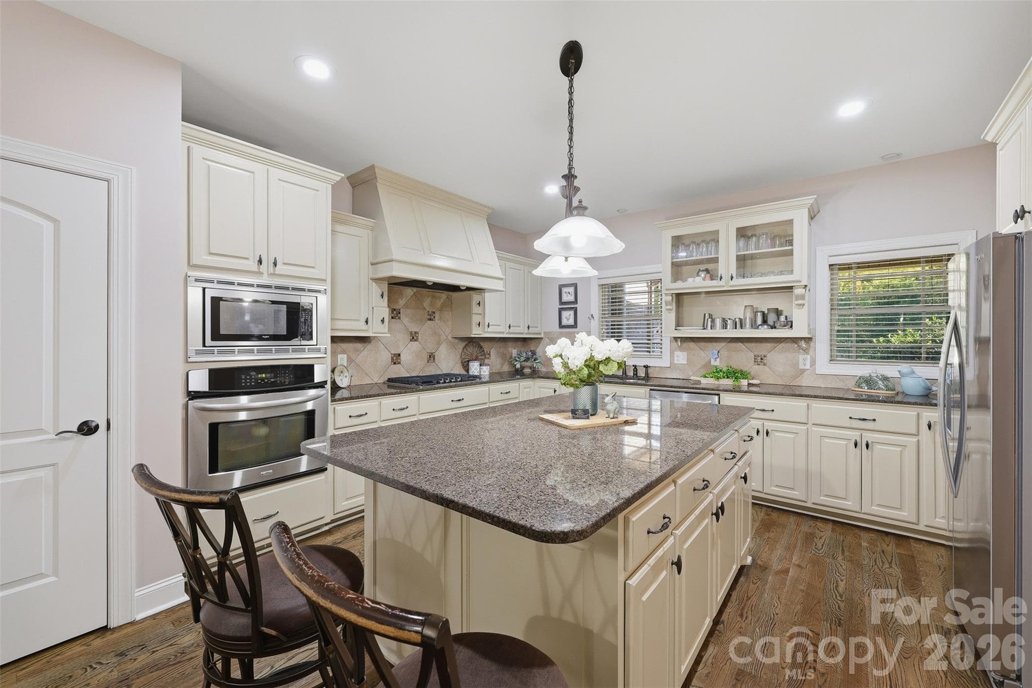 Single Family Residence at 1163 Willow Creek Drive, Newton, photo 10 of 45