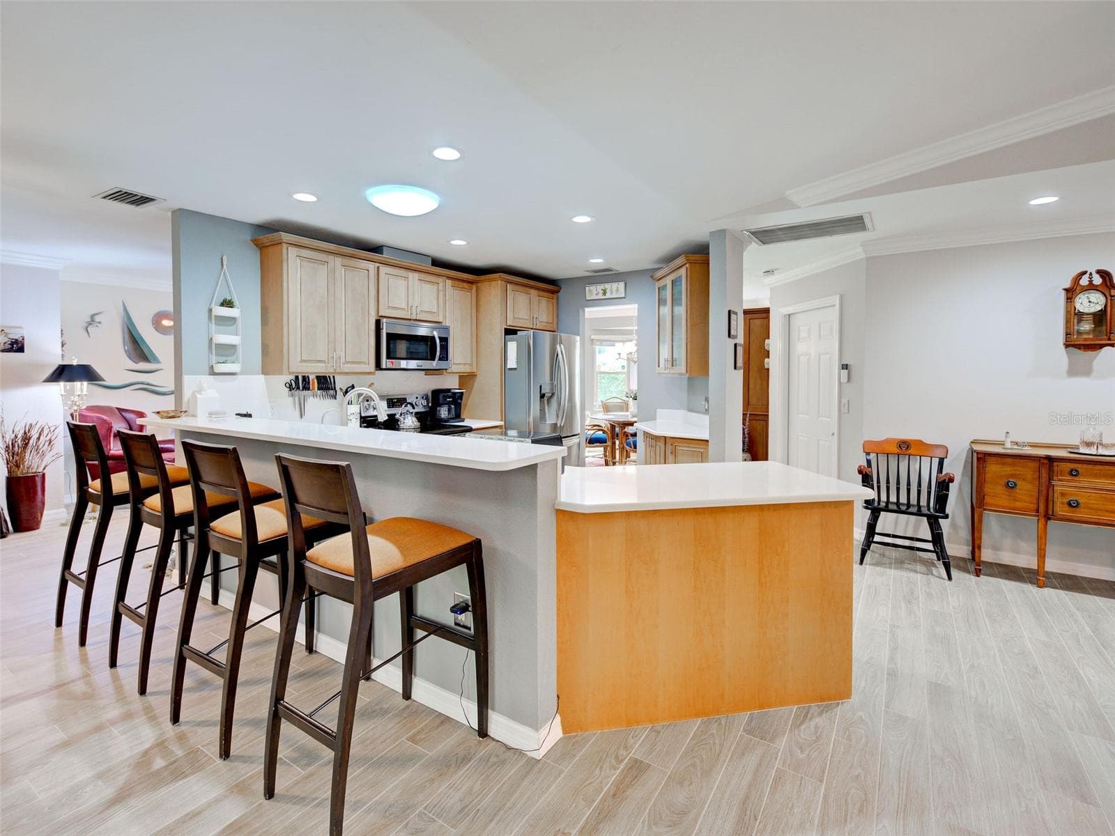 Single Family Residence at 800 OSPREY ST, VENICE, photo 10 of 57