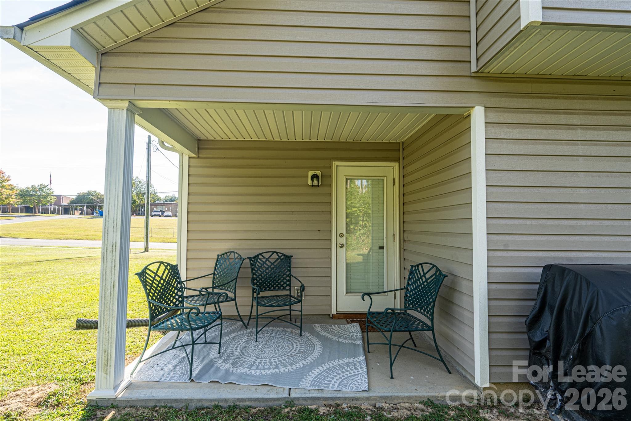 Single Family Residence at 1116 Woodhill Drive, Gastonia, photo 3 of 37