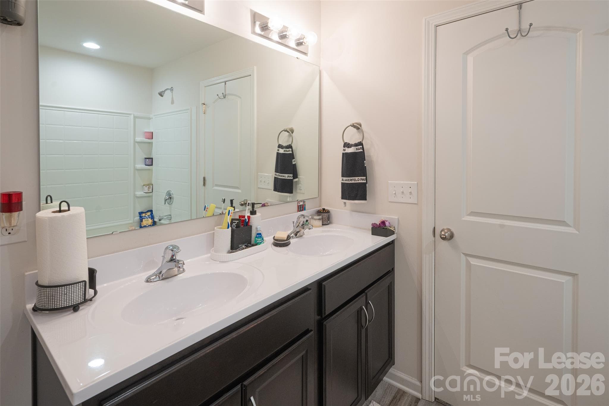 Single Family Residence at 1116 Woodhill Drive, Gastonia, photo 32 of 37