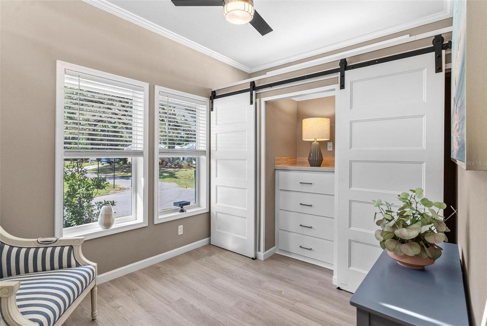Manufactured Home at 12130 GRAND OAK LN, OXFORD, photo 9 of 12