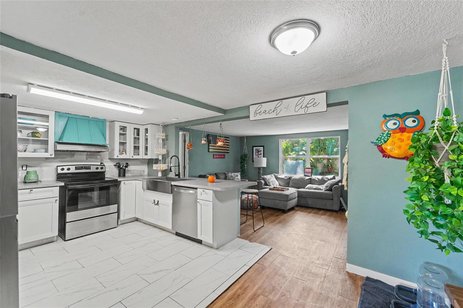 Single Family Residence at 5614 BERLIN DR, PORT RICHEY, photo 15 of 32