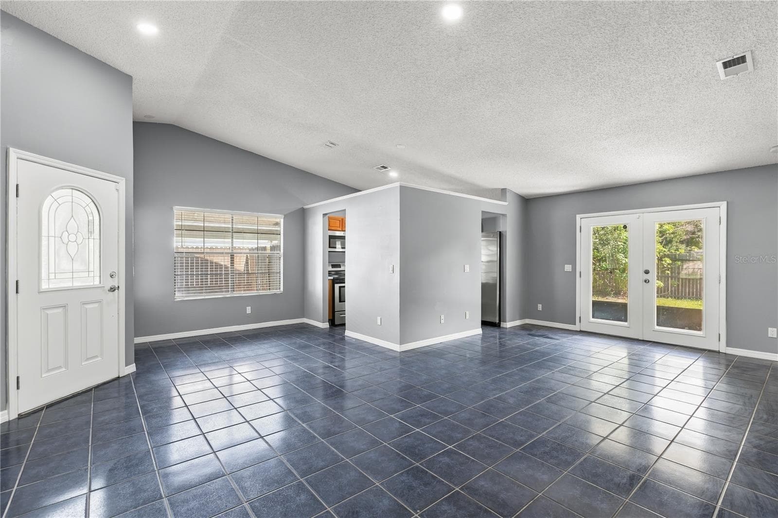 Single Family Residence at 1969 SHEELER OAKS DR, APOPKA, photo 10 of 55
