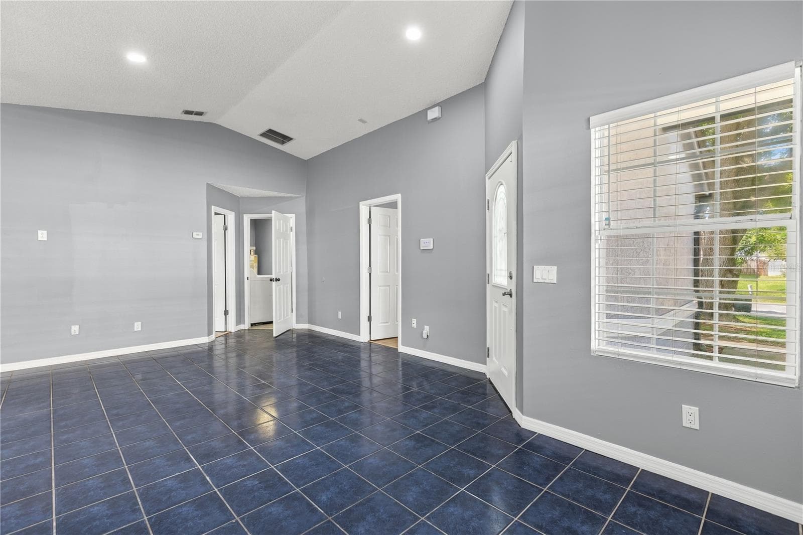 Single Family Residence at 1969 SHEELER OAKS DR, APOPKA, photo 14 of 55