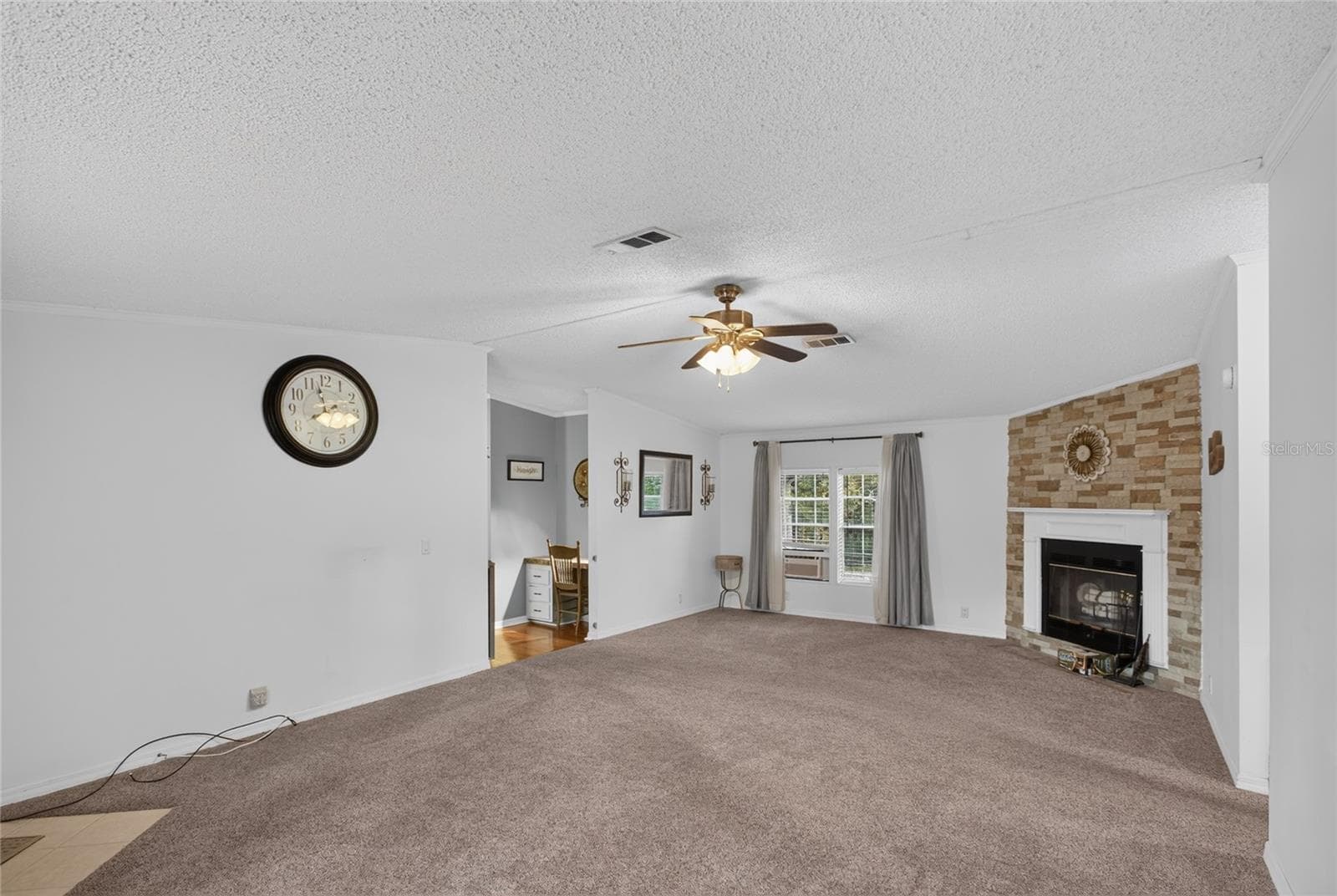 Manufactured Home at 7990 FLORAL RIDGE CIR, KEYSTONE HEIGHTS, photo 32 of 52