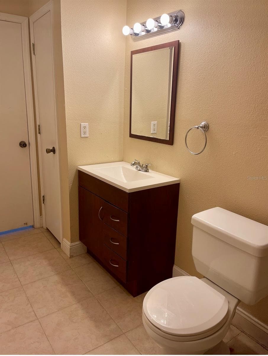 Condominium at 8413 LUCUYA WAY #107, TEMPLE TERRACE, photo 4 of 8