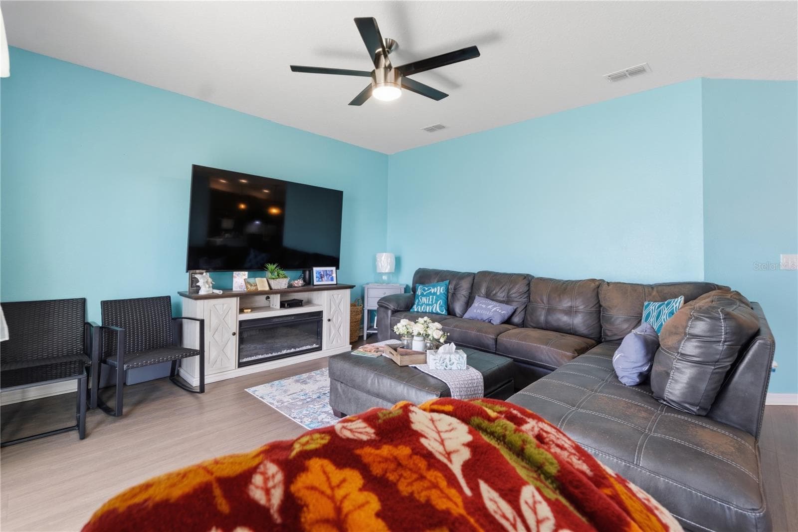Single Family Residence at 272 SPARROW HAWK DR, GROVELAND, photo 21 of 35