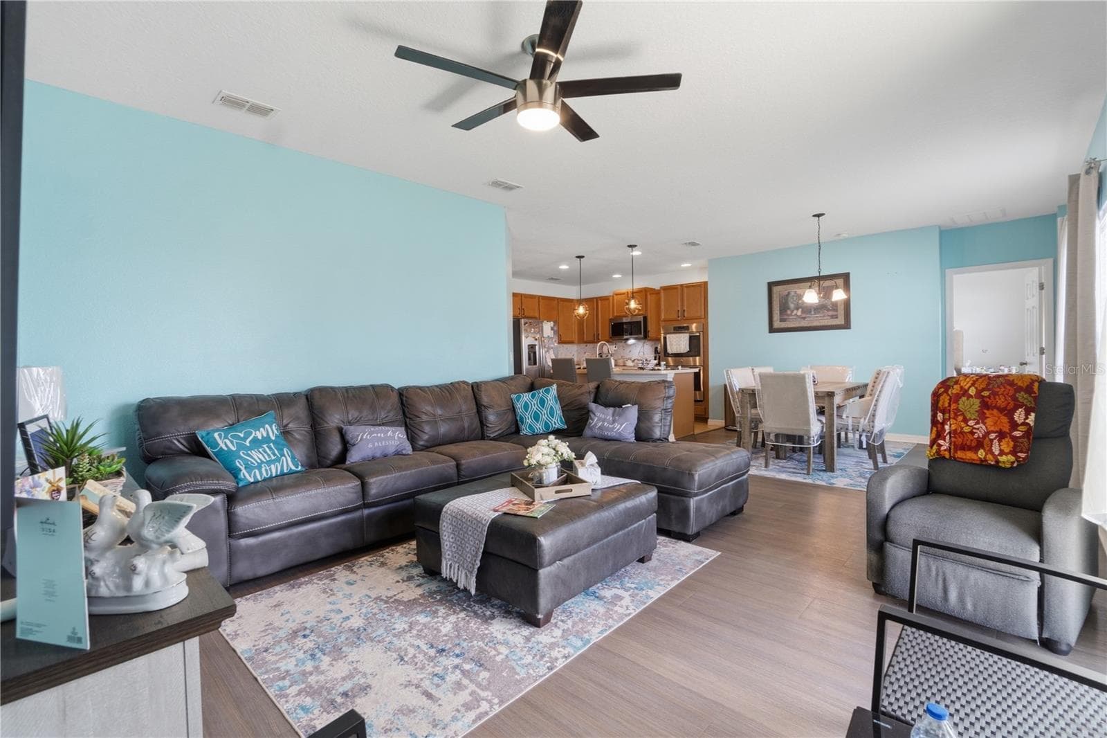Single Family Residence at 272 SPARROW HAWK DR, GROVELAND, photo 22 of 35