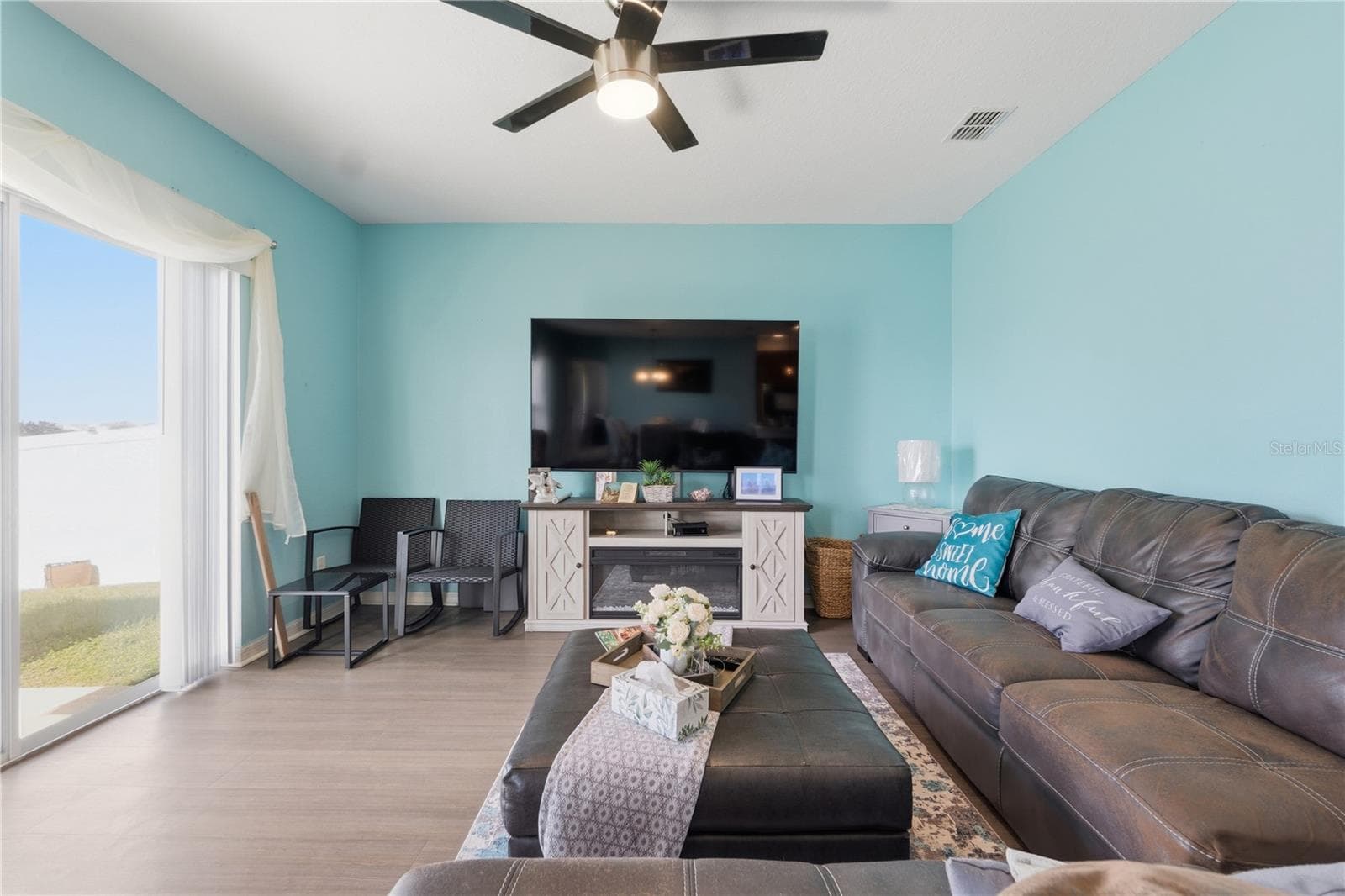 Single Family Residence at 272 SPARROW HAWK DR, GROVELAND, photo 23 of 35