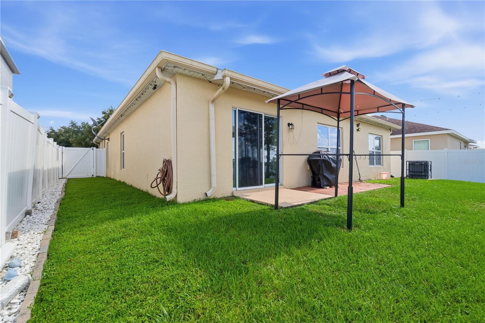 Single Family Residence at 272 SPARROW HAWK DR, GROVELAND, photo 31 of 35