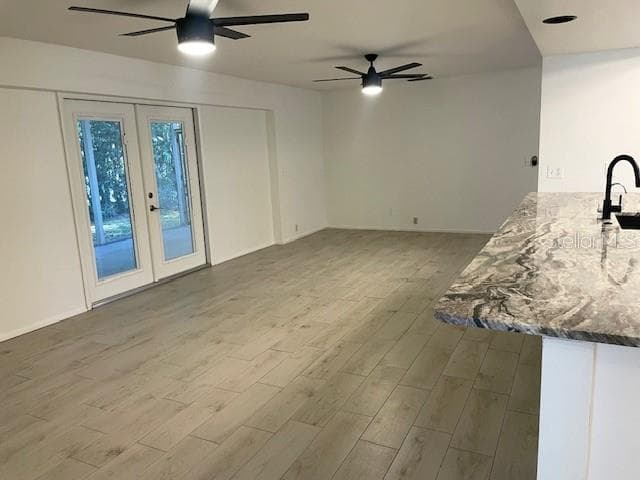 family room - 998 DUMONT DR, DUNEDIN