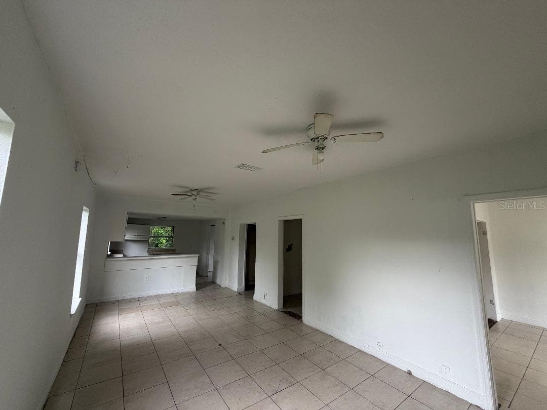 Single Family Residence at 2921 E 24TH, TAMPA, photo 2 of 12