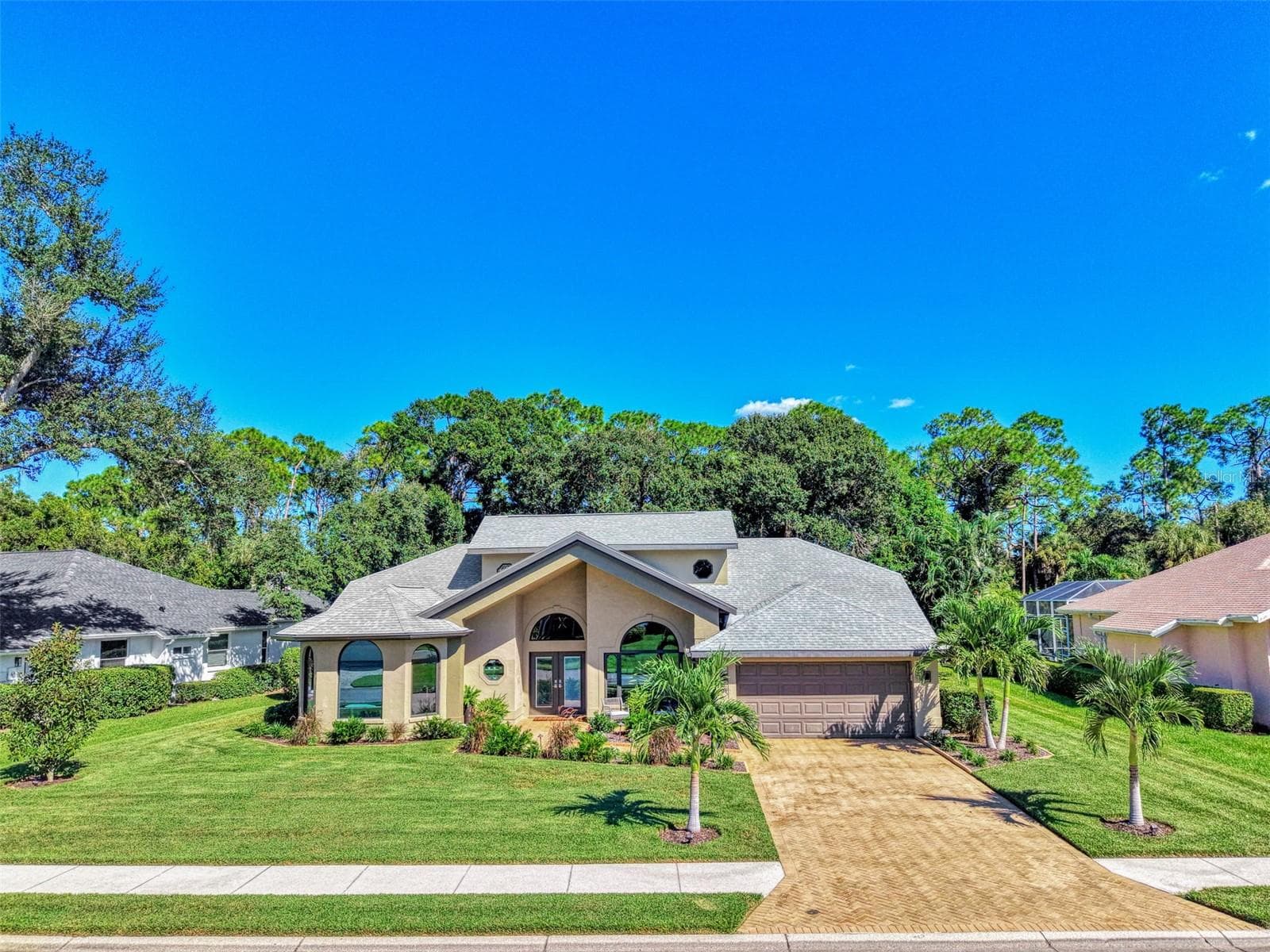 4735 WHITE TAIL LN