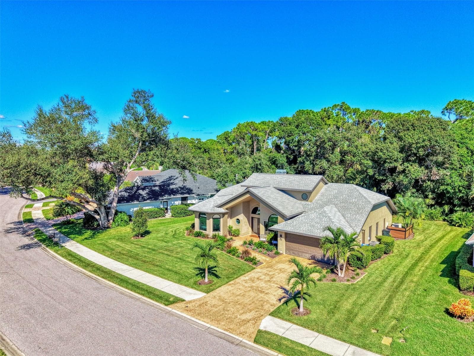 Single Family Residence at 4735 WHITE TAIL LN, SARASOTA, photo 4 of 79