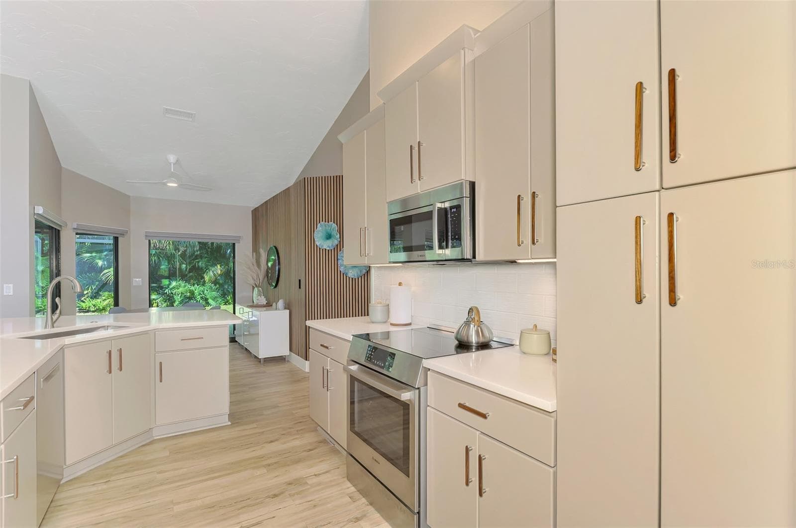 Single Family Residence at 4735 WHITE TAIL LN, SARASOTA, photo 36 of 79