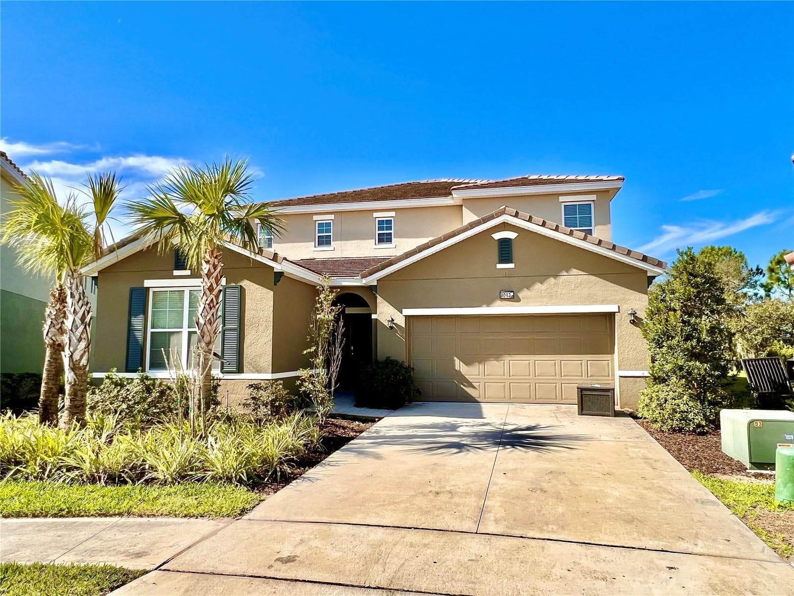 8043 OAK SHADOW CT