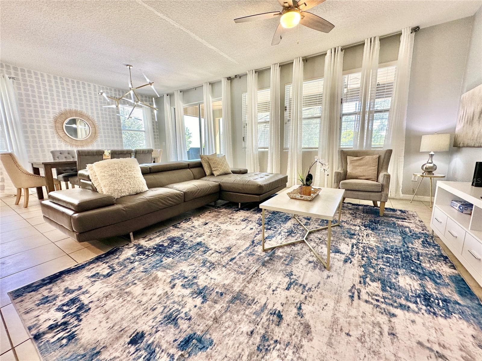 Single Family Residence at 8043 OAK SHADOW CT, DAVENPORT, photo 12 of 63