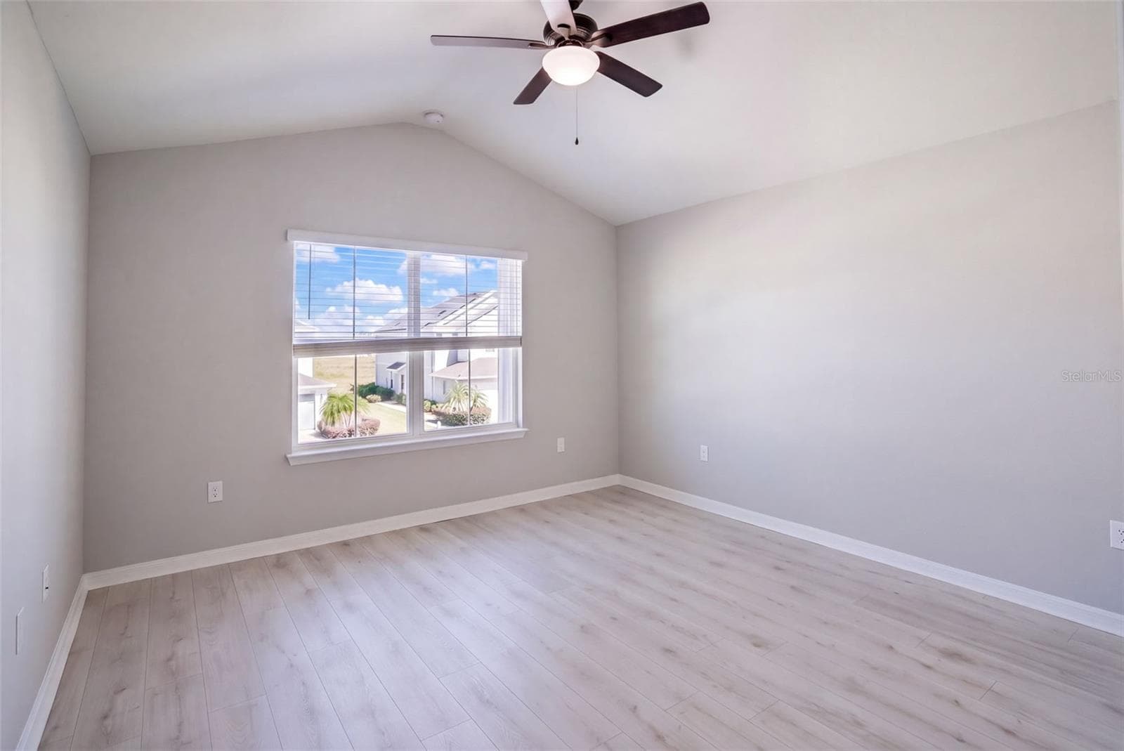 Townhouse at 3768 PLAINVIEW DR, ORLANDO, photo 11 of 30
