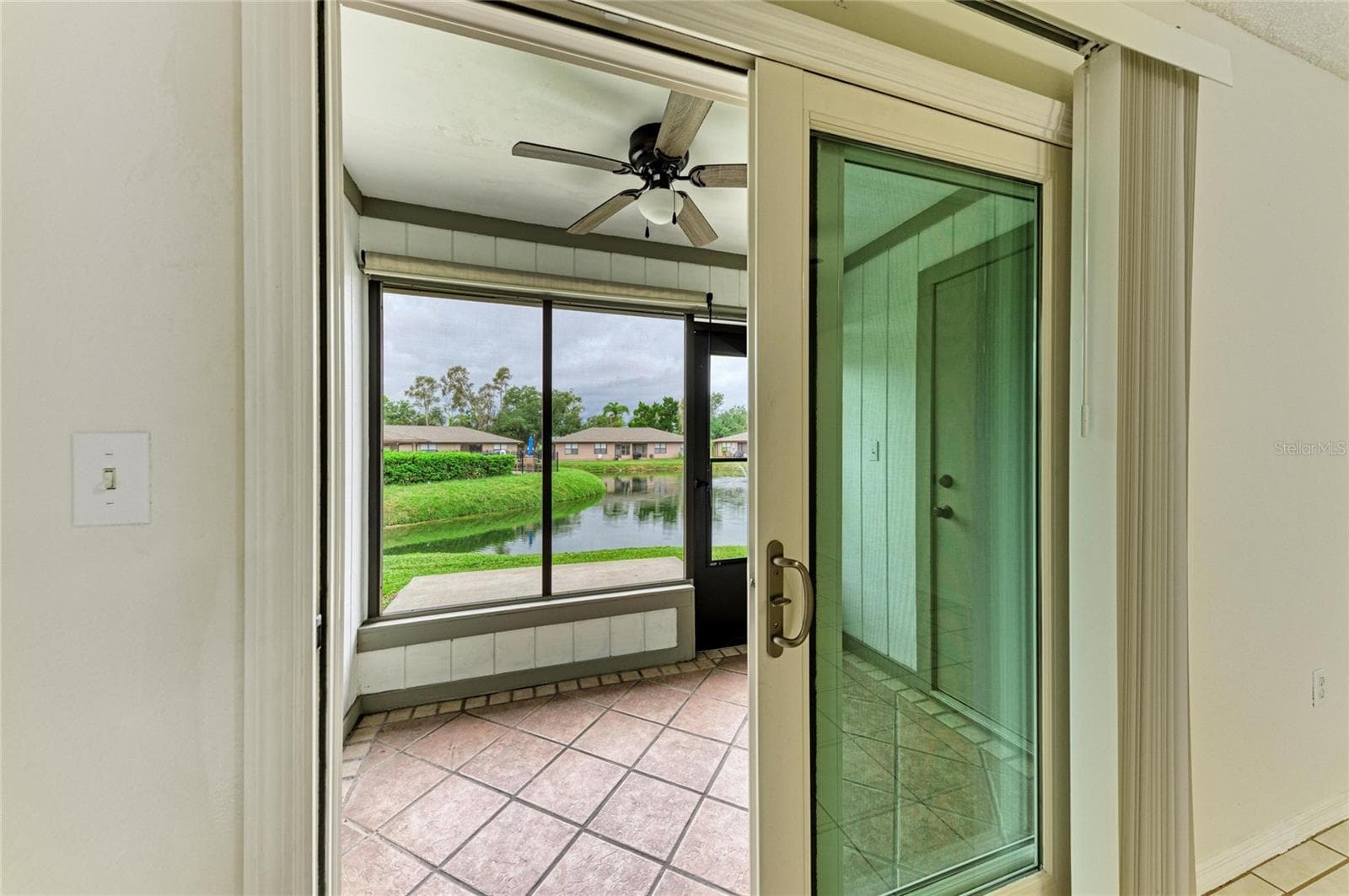Condominium at 5313 11TH STREET CIR E, BRADENTON, photo 4 of 47