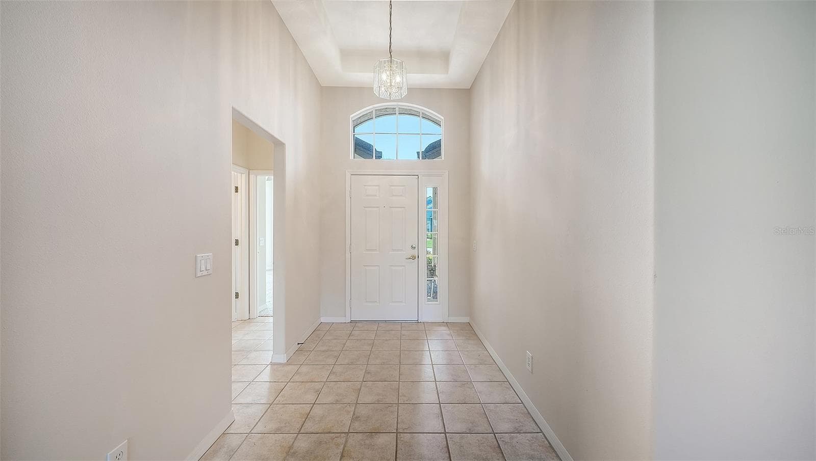 Single Family Residence at 750 BACK NINE DR, VENICE, photo 3 of 44
