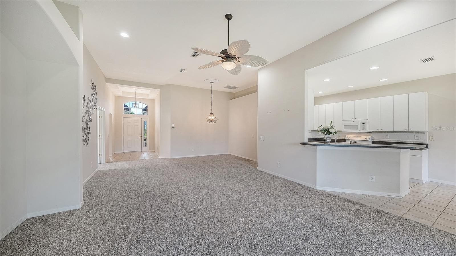 Single Family Residence at 750 BACK NINE DR, VENICE, photo 6 of 44