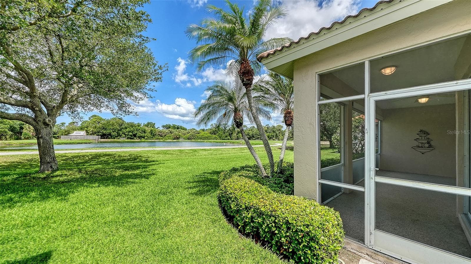 Single Family Residence at 750 BACK NINE DR, VENICE, photo 20 of 44