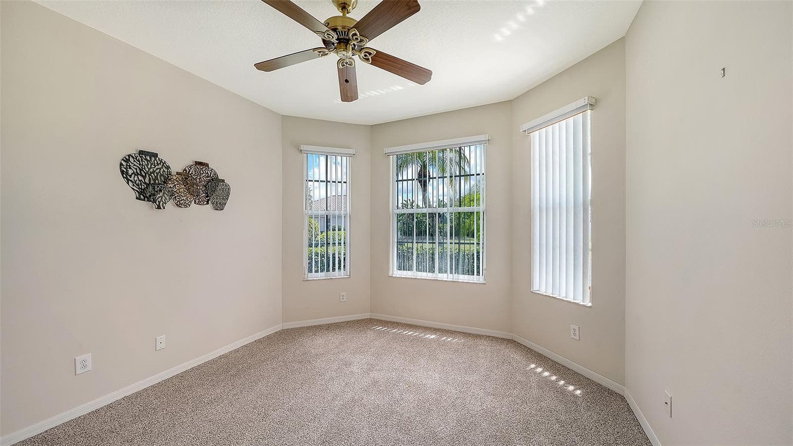 Guest Bedroom - 750 BACK NINE DR, VENICE