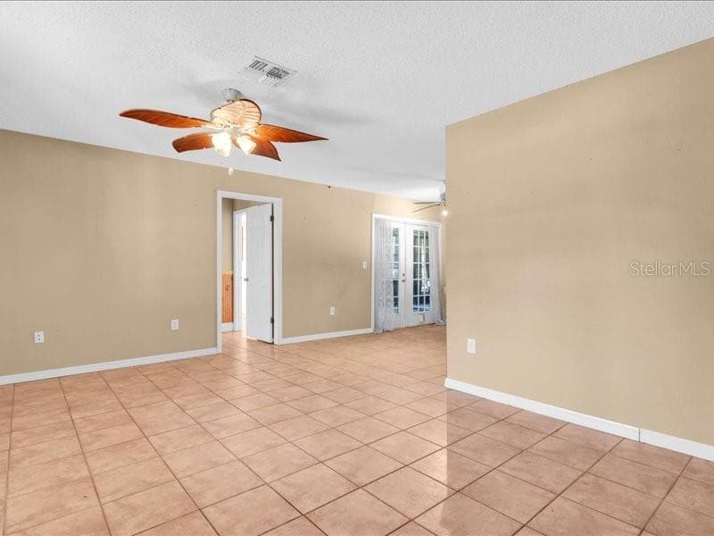 Single Family Residence at 12805 PECAN TREE DR, HUDSON, photo 5 of 40