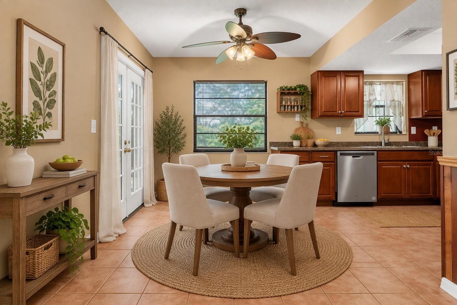 Single Family Residence at 12805 PECAN TREE DR, HUDSON, photo 13 of 40
