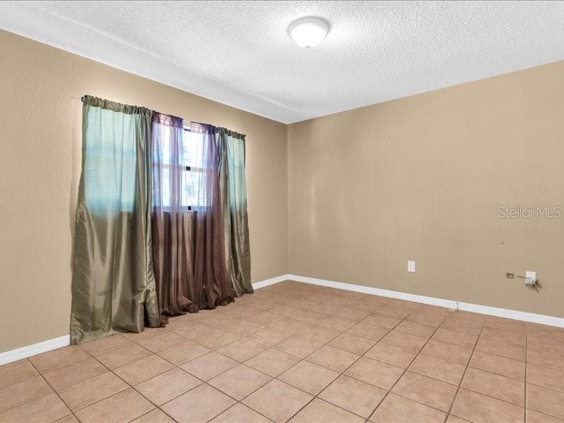 Single Family Residence at 12805 PECAN TREE DR, HUDSON, photo 21 of 40