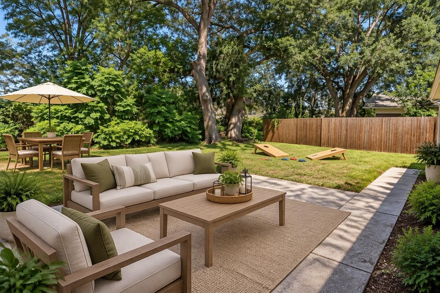 virtually staged - 12805 PECAN TREE DR, HUDSON