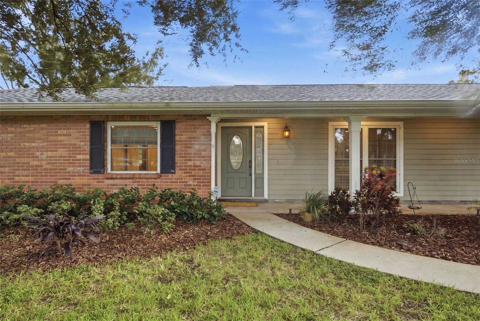 Single Family Residence at 17501 LAKESHORE RD, LUTZ, photo 5 of 76