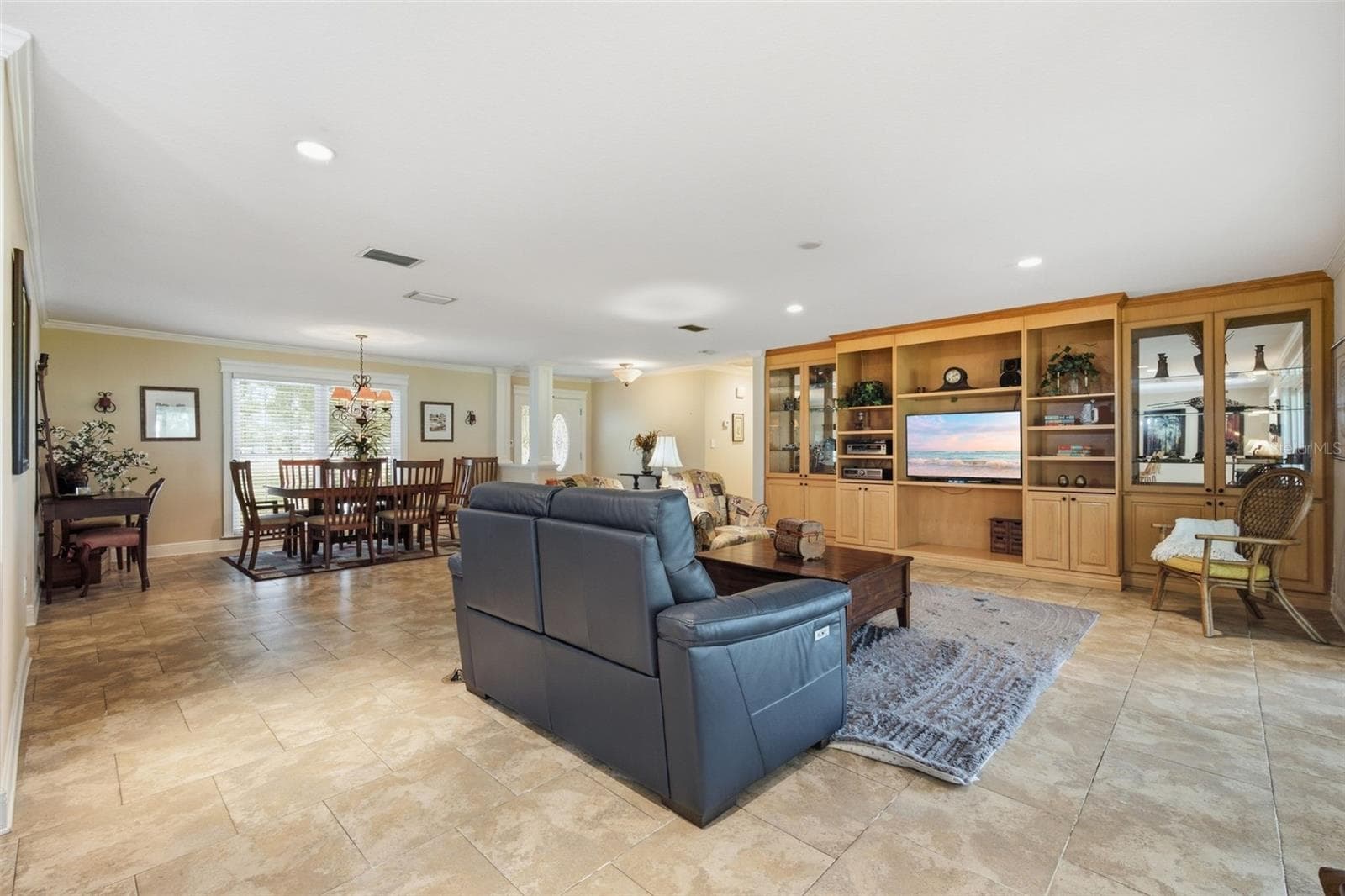 Single Family Residence at 17501 LAKESHORE RD, LUTZ, photo 11 of 76