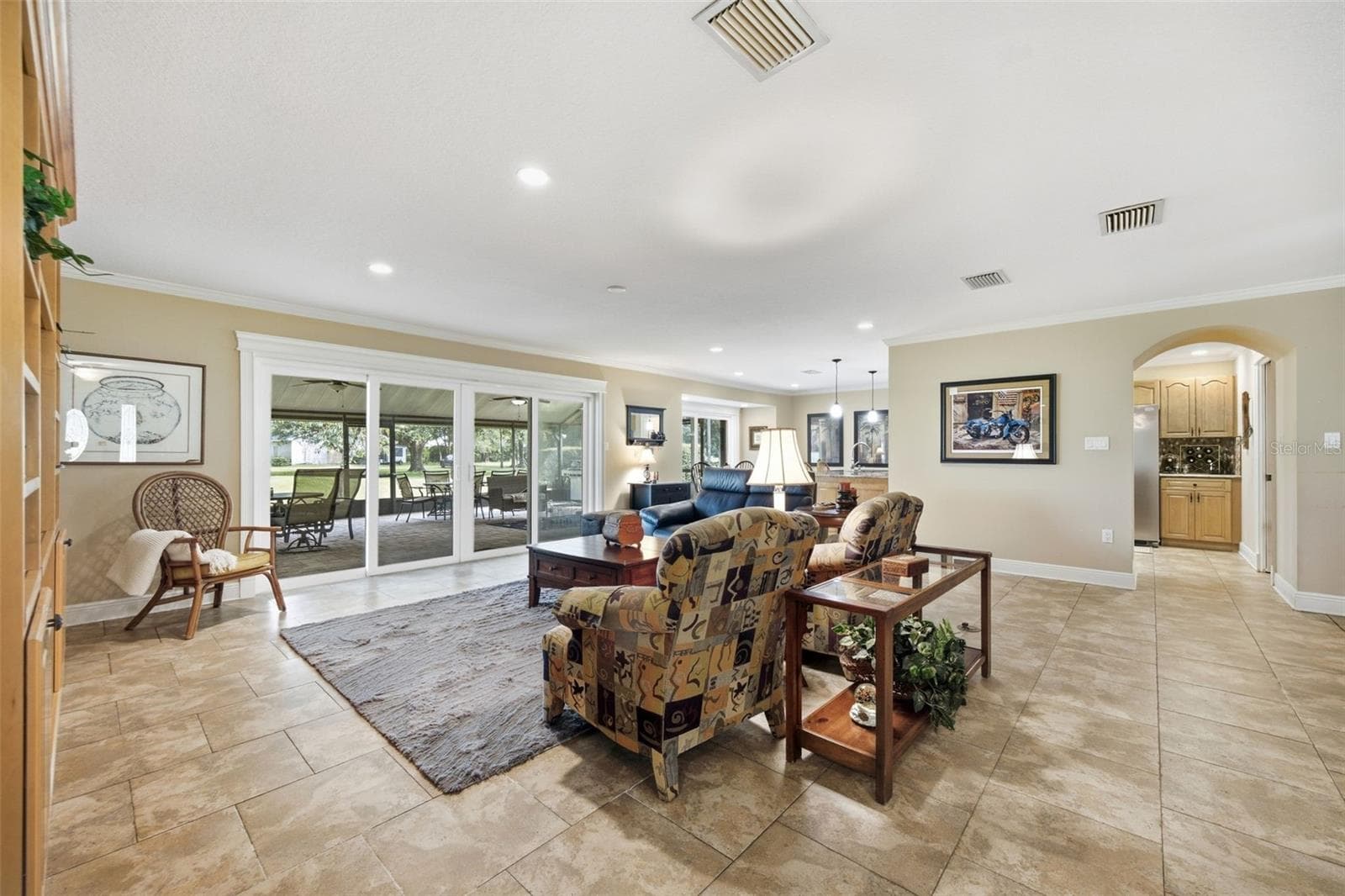 Single Family Residence at 17501 LAKESHORE RD, LUTZ, photo 13 of 76