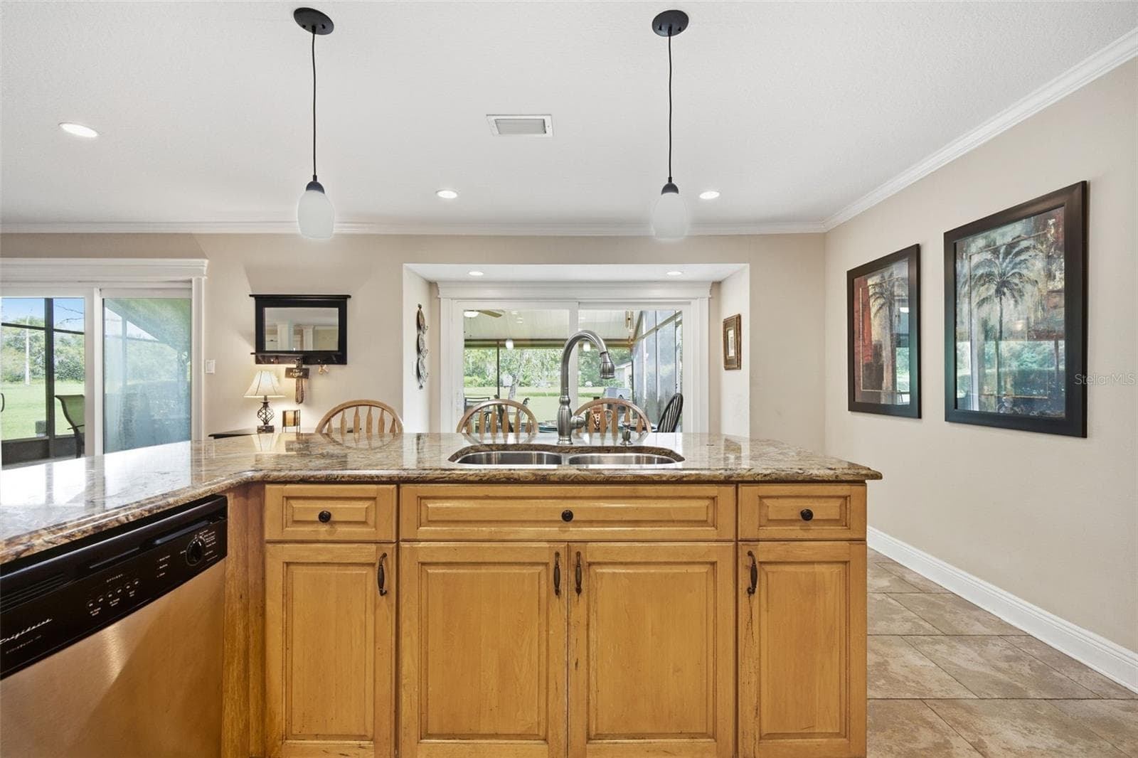 Single Family Residence at 17501 LAKESHORE RD, LUTZ, photo 17 of 76