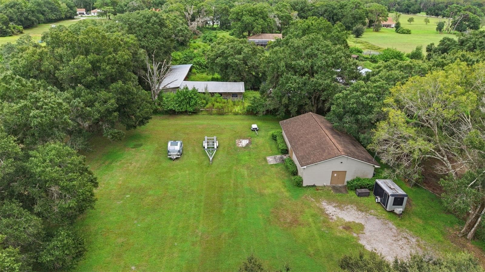 Single Family Residence at 17501 LAKESHORE RD, LUTZ, photo 66 of 76