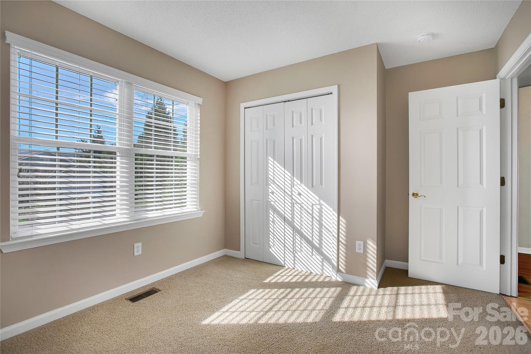 Single Family Residence at 88 E Danbury Lane, Brevard, photo 11 of 48