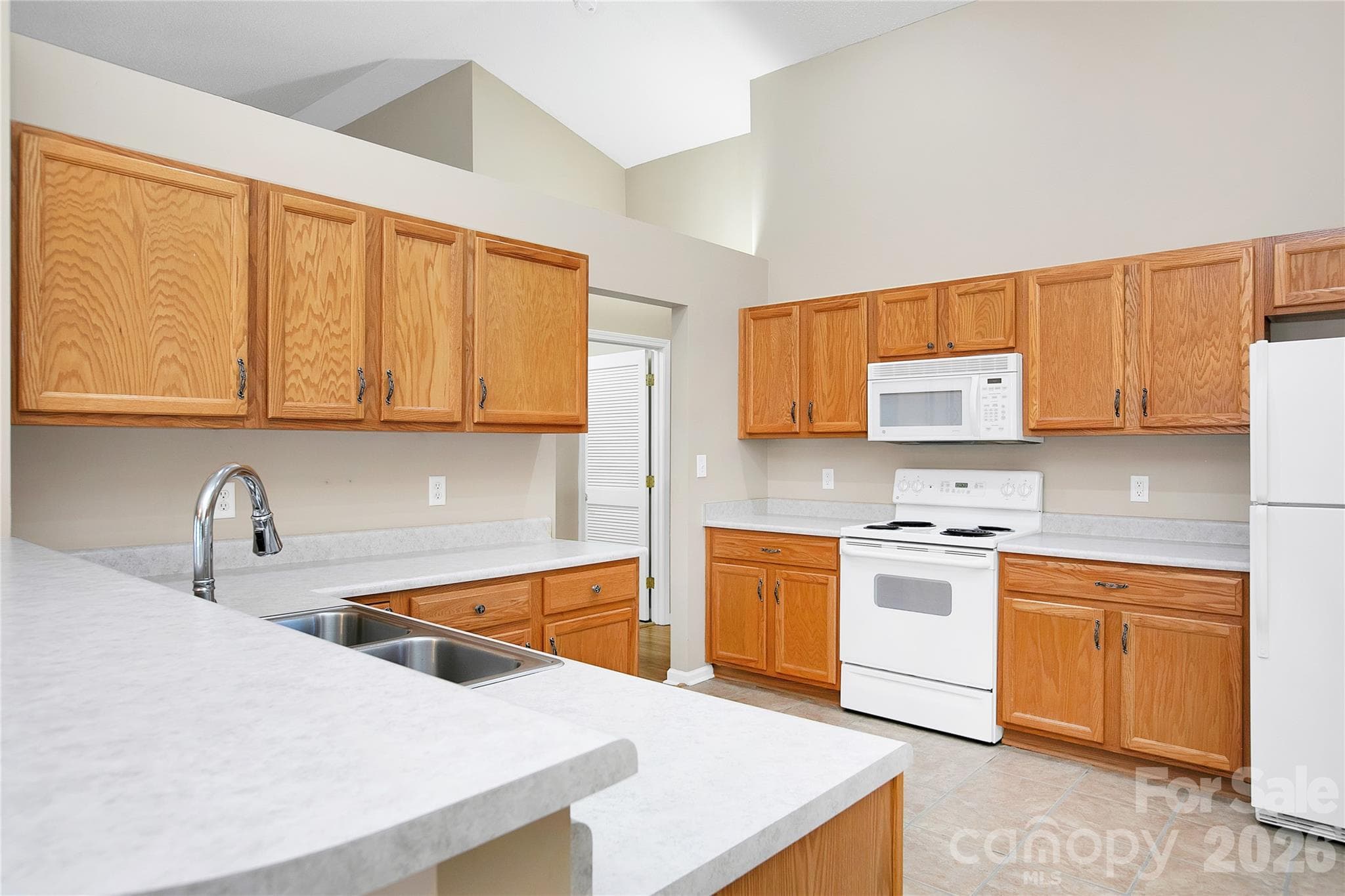 Single Family Residence at 88 E Danbury Lane, Brevard, photo 26 of 48