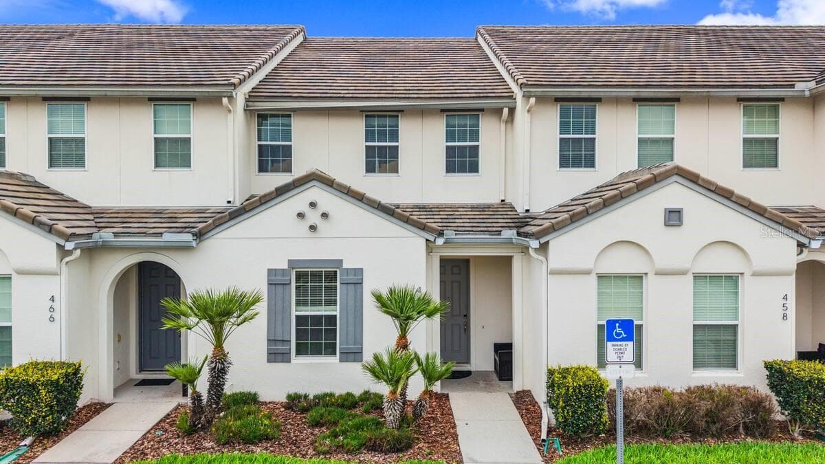 462 CAPTIVA DR