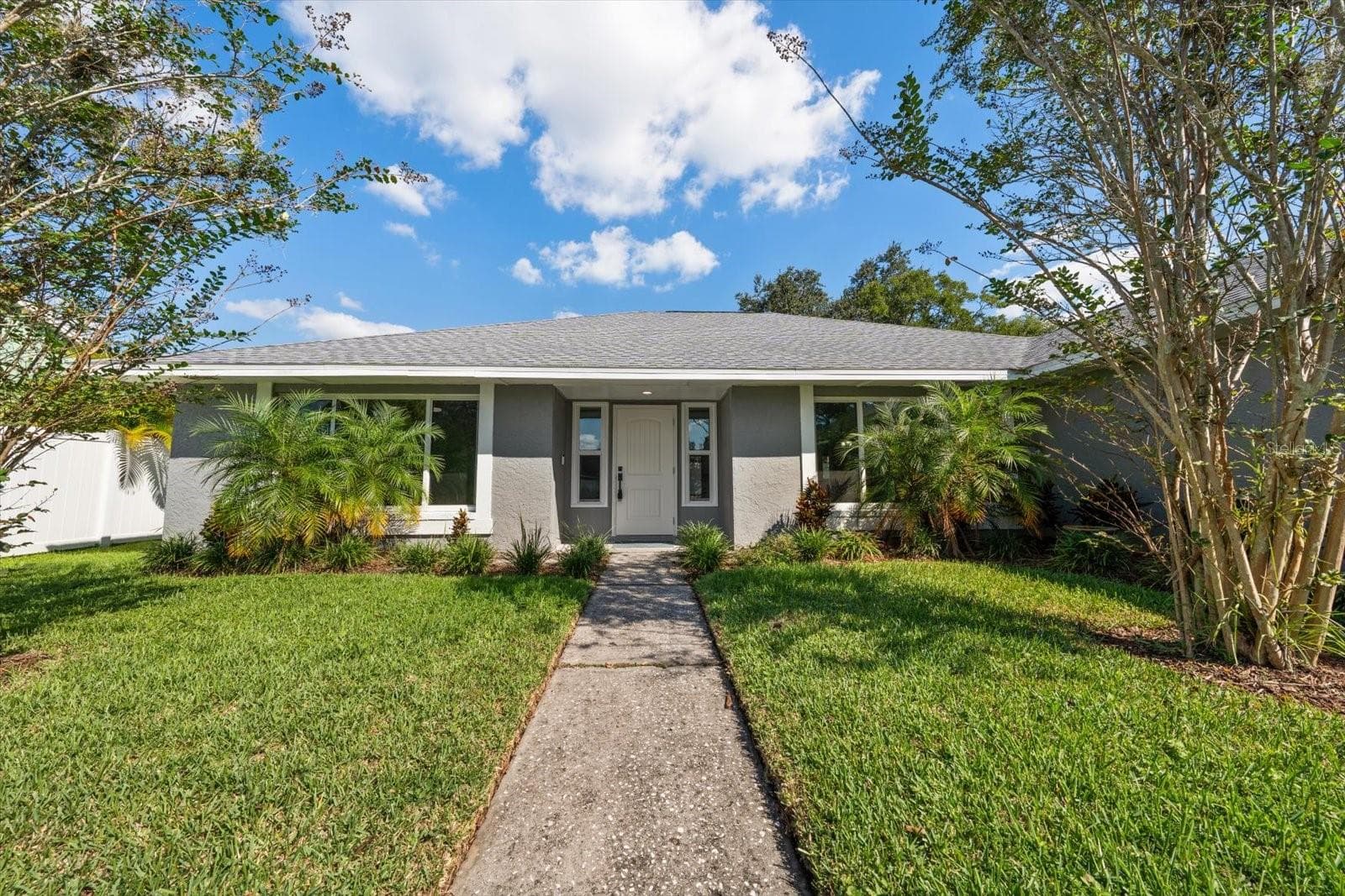 Single Family Residence at 15009 NATUREWALK DR, TAMPA, photo 9 of 41