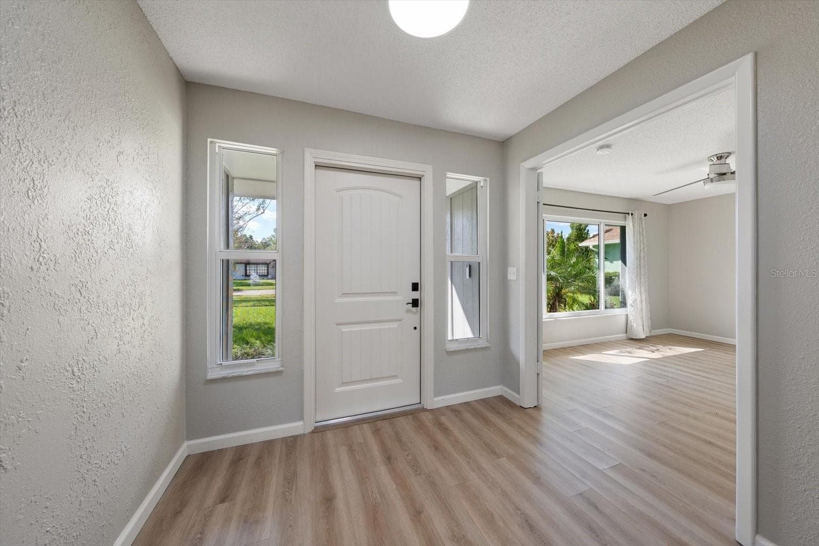 Single Family Residence at 15009 NATUREWALK DR, TAMPA, photo 10 of 41