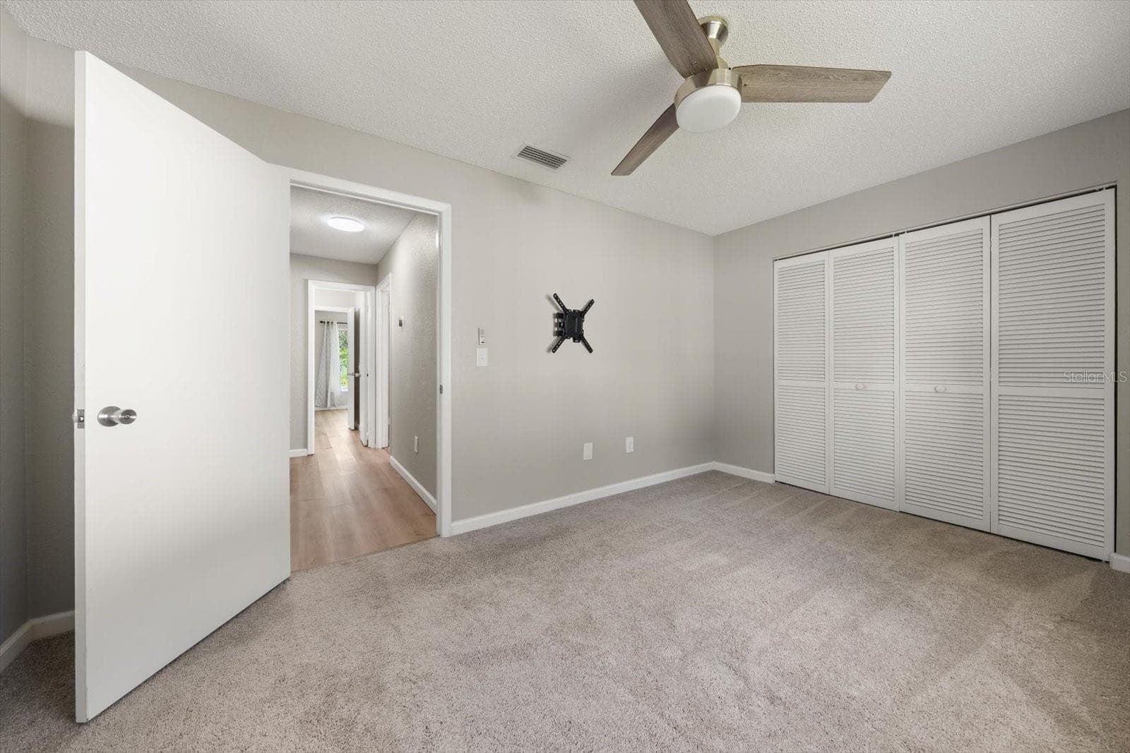 Single Family Residence at 15009 NATUREWALK DR, TAMPA, photo 21 of 41