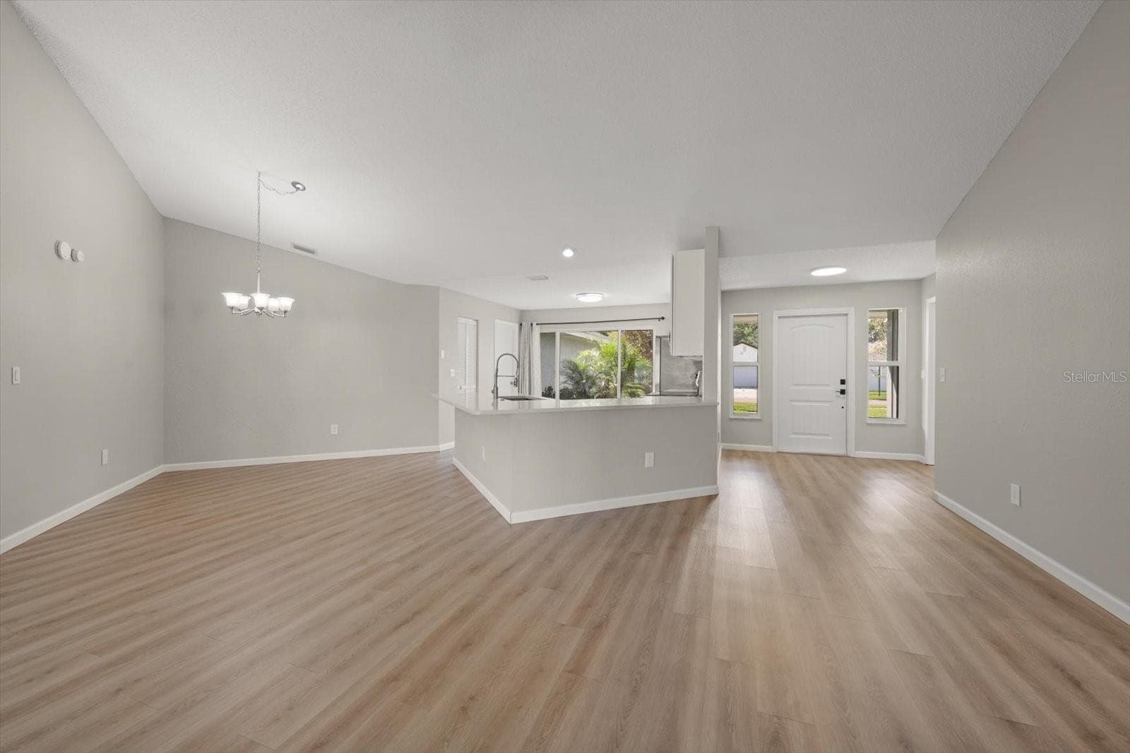 Single Family Residence at 15009 NATUREWALK DR, TAMPA, photo 24 of 41