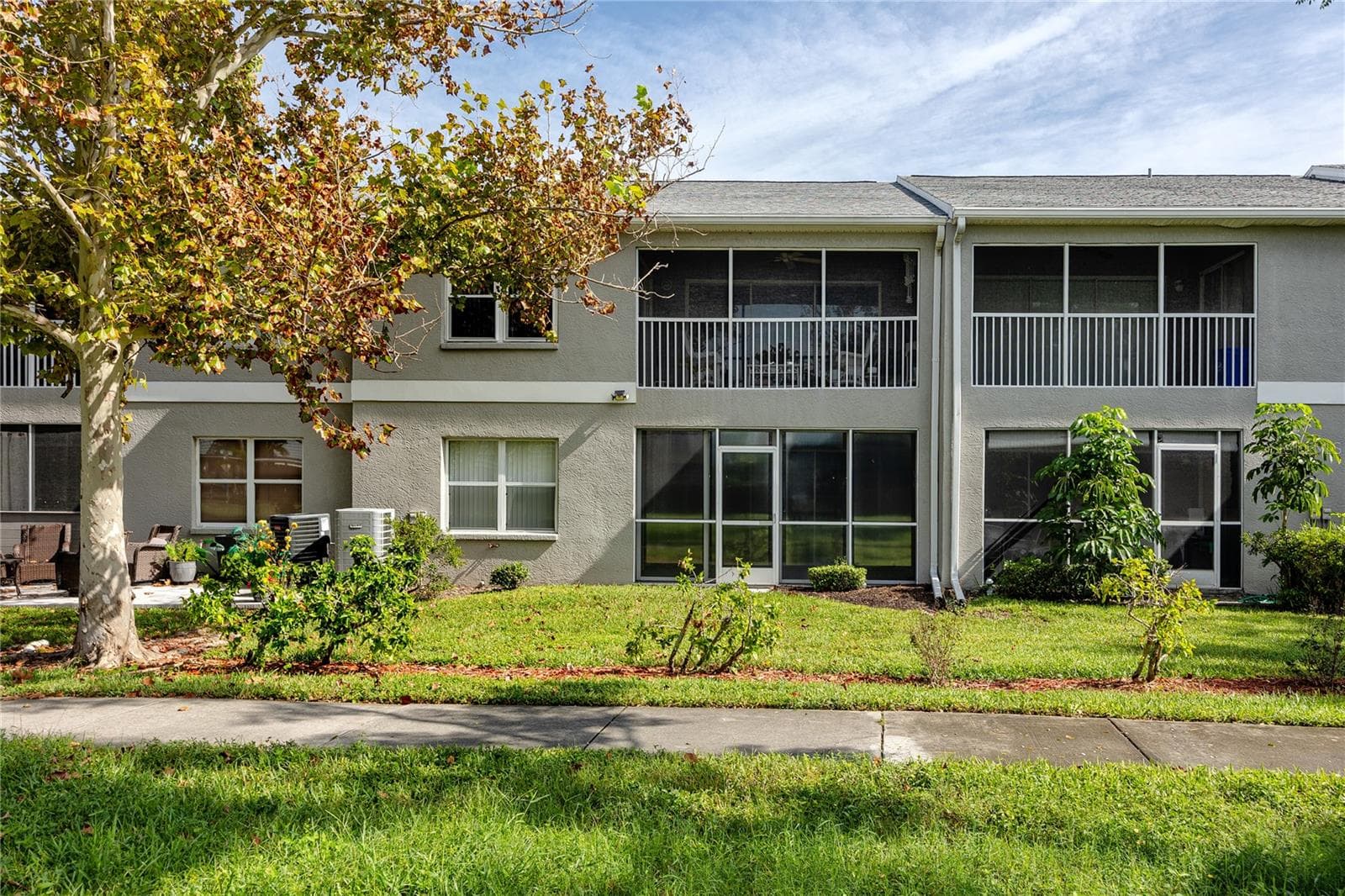 Greenspace outside Lanai - 14460 MARINA WAY #11, SEMINOLE