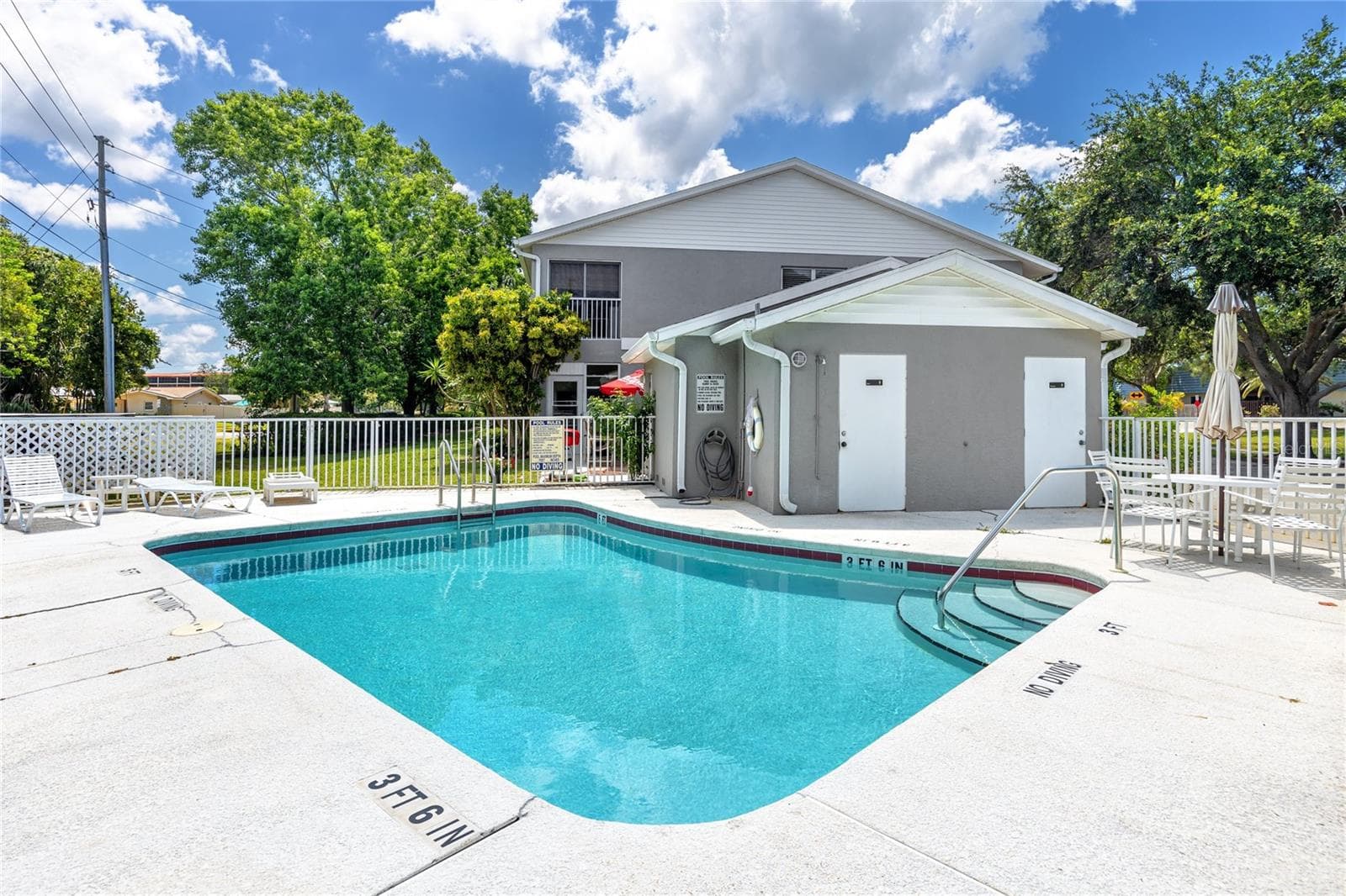 Condominium at 14460 MARINA WAY #11, SEMINOLE, photo 39 of 61