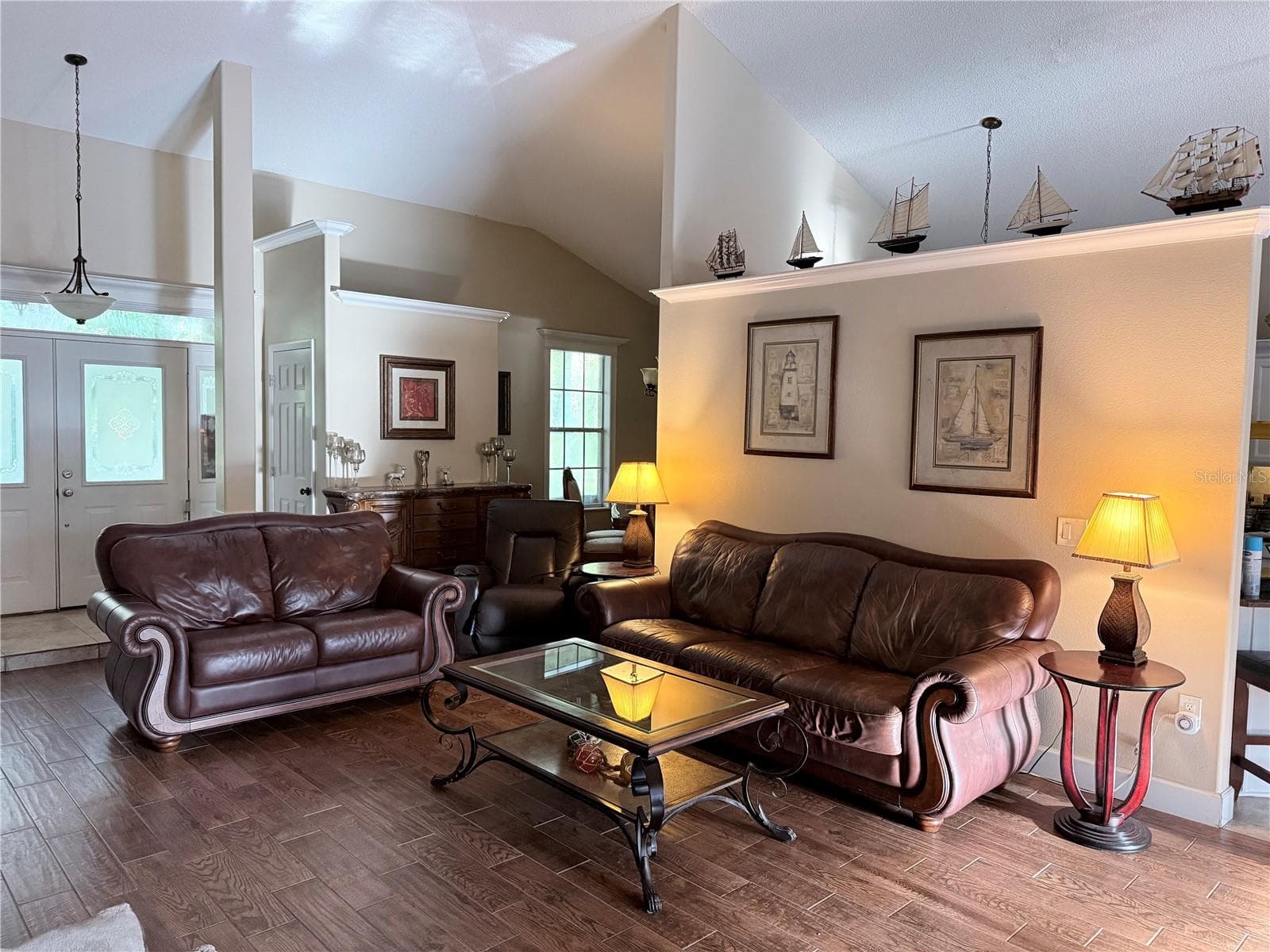 Single Family Residence at 1255 2ND AVE, CHULUOTA, photo 5 of 24