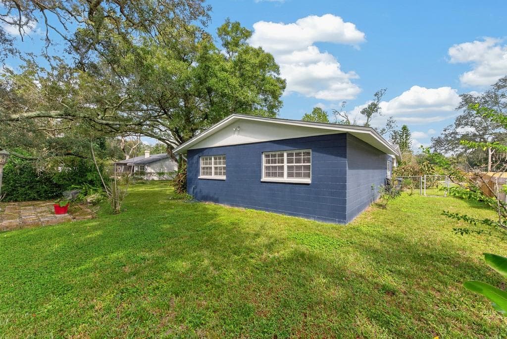 Single Family Residence at 1708 POND LAKE DR, TAMPA, photo 54 of 80