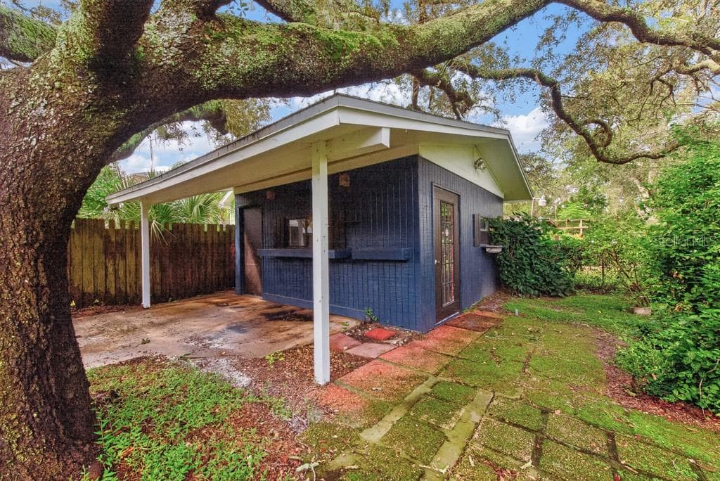 Single Family Residence at 1708 POND LAKE DR, TAMPA, photo 58 of 80