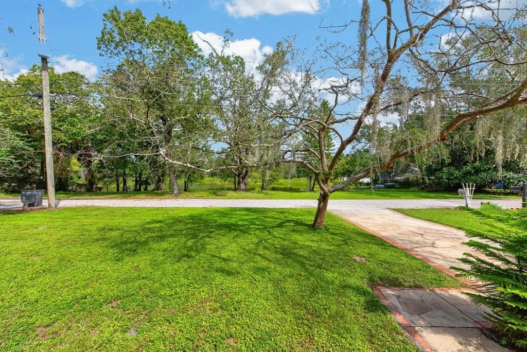 Single Family Residence at 1708 POND LAKE DR, TAMPA, photo 64 of 80