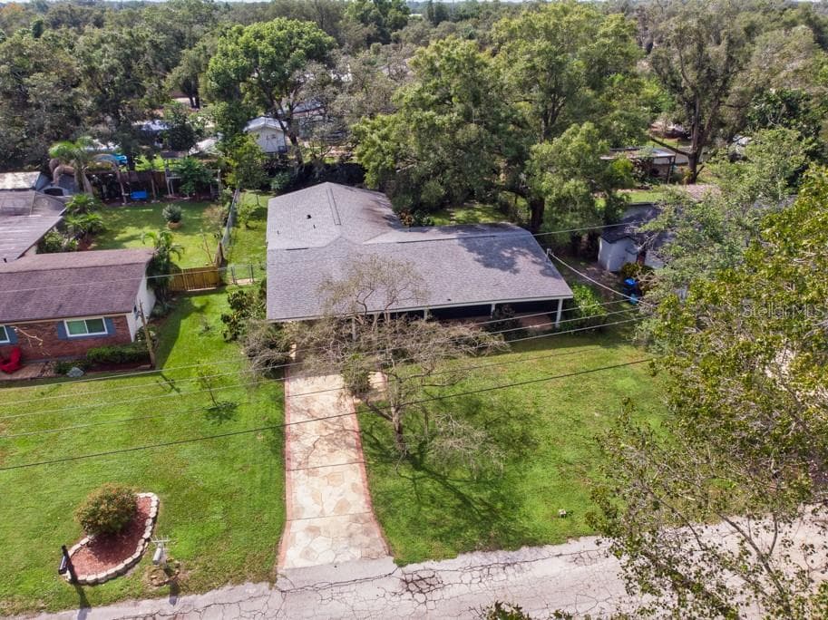 Single Family Residence at 1708 POND LAKE DR, TAMPA, photo 73 of 80